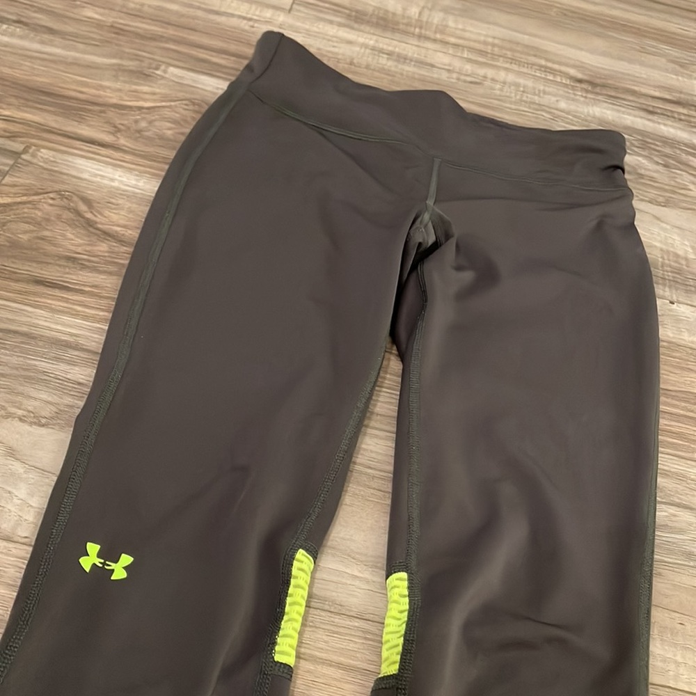 Under Armour Heat Gear Full Length Leggings Size Small